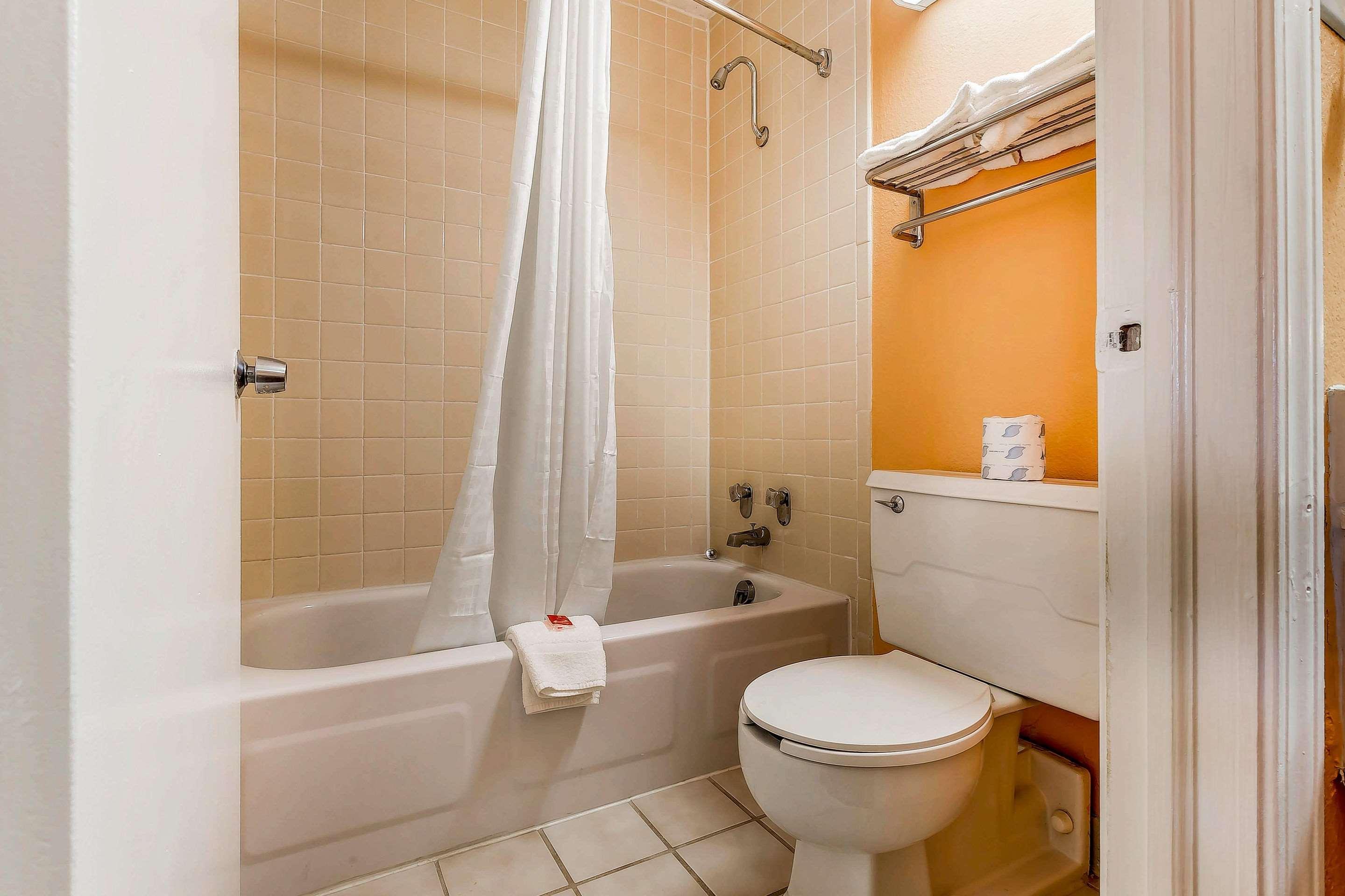 Econolodge Lavonia Luaran gambar